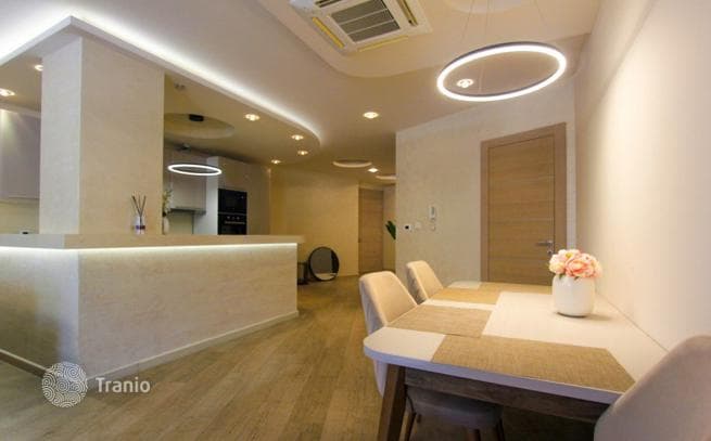 1-Bedroom Apartment with Sea View in Budva, photo 4