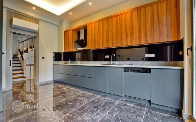 5-Bedroom (5+1) Villa with Private Pool in Konyaalti, Antalya