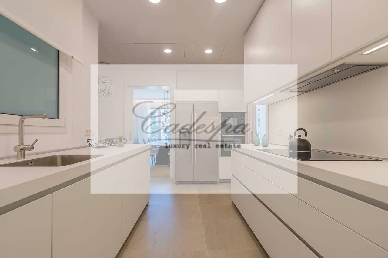 Квартира в Барселоне, Испания, 187 м², фото 5