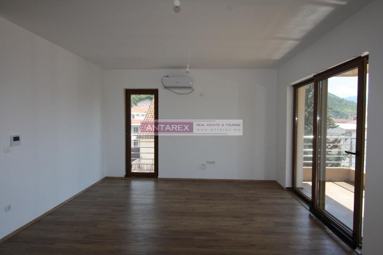 Апартаменты в Будве, Черногория, 86 м², фото 2