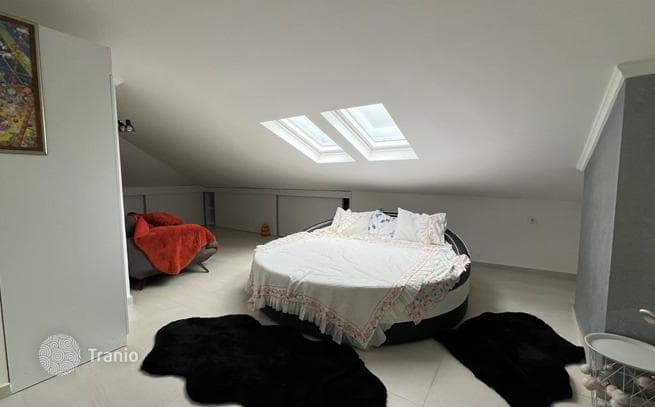 1-Bedroom Apartment with Sea View in Bar, Montenegro, photo 4
