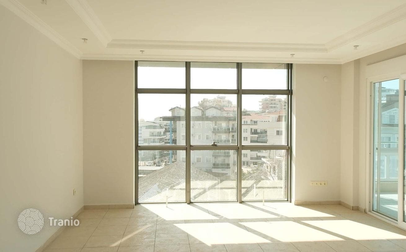 5-Bedroom Duplex Apartment with Pool and Spa in Oba, Alanya