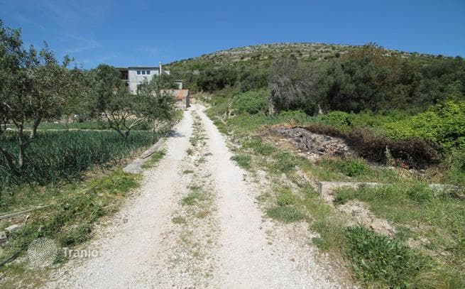 2,500 m² Agricultural Land Plot with Sea View in Trogir, photo 2