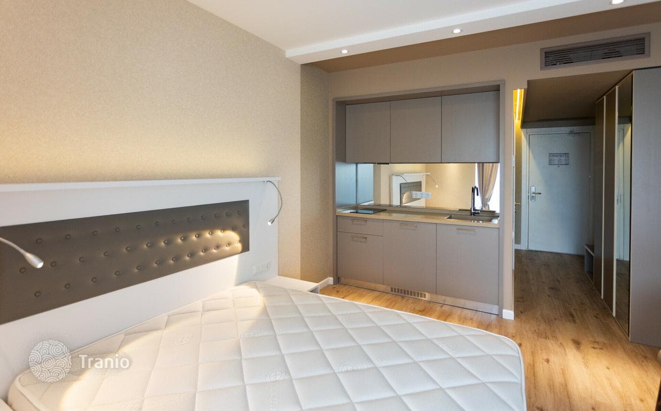 Studio with Sea and City Views in Batumi, photo 3