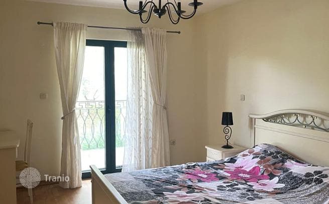 3-Bedroom Furnished House with Shared Pool in Lastva Grbaljska, Budva, photo 3