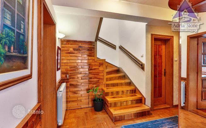 3-Bedroom Duplex with Sea View in Budva, photo 4
