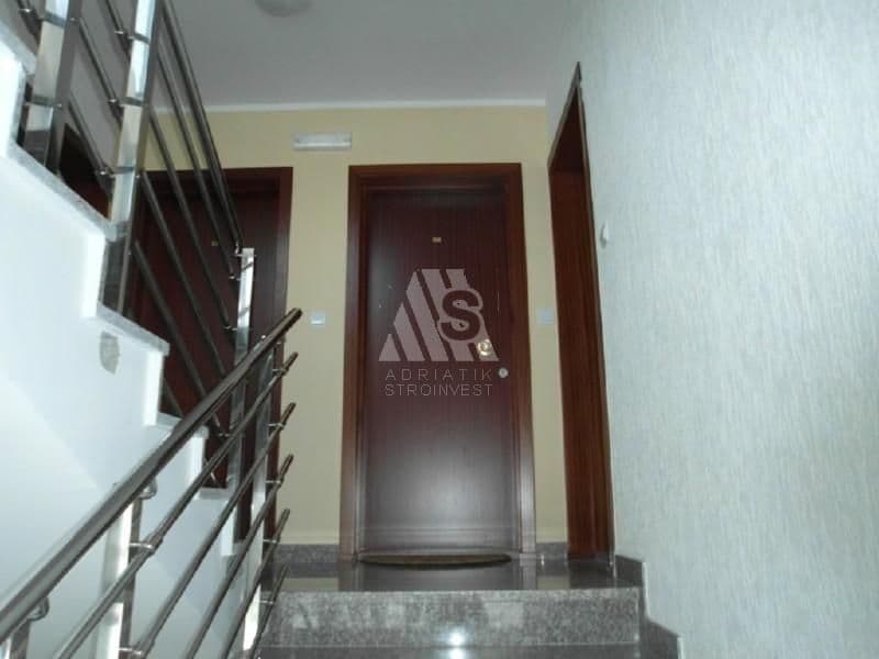 Квартира в Херцег-Нови, Черногория, 48 м², фото 3