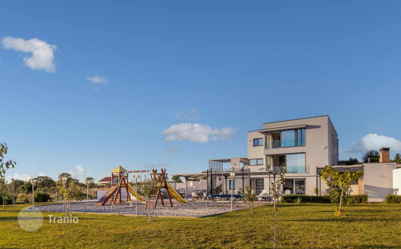 5-Bedroom Villa in Zadar, Croatia, photo 3