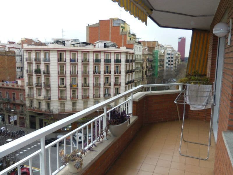 Квартира в Барселоне, Испания, 120 м²