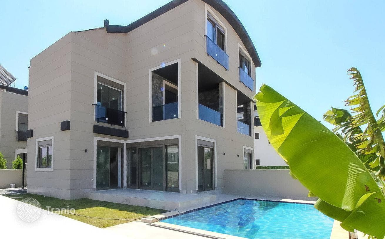 Modern Duplex Villas Near Golf Courses in Belek