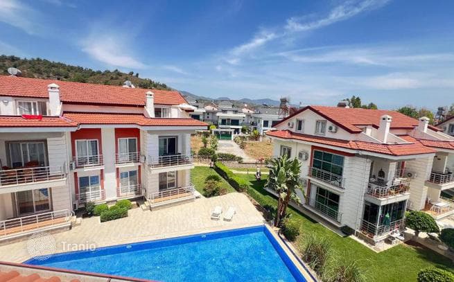 Apartment with Shared Pool in Residential Complex, photo 2