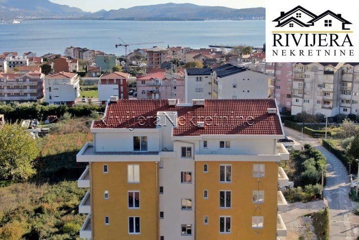 Апартаменты в Херцег-Нови, Черногория, 42 м², фото 4