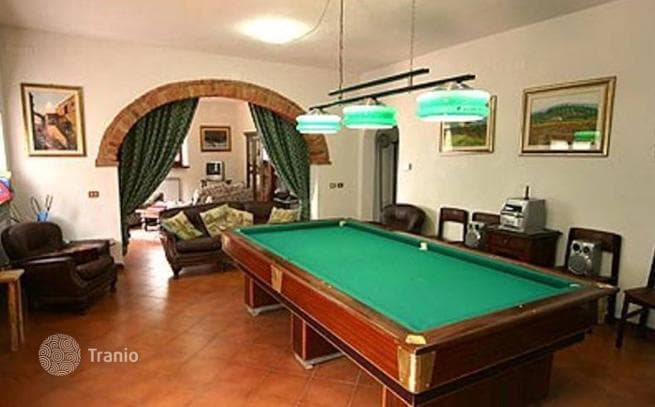 8-комнатная вилла 600 м² в Монте-Сан-Савино, Италия, фото 3