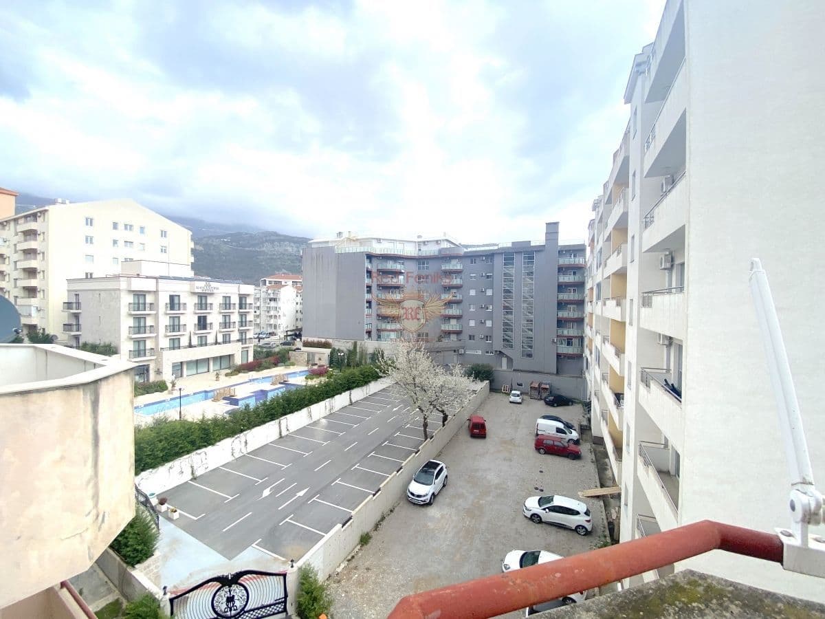 Квартира в Будве, Черногория, 33 м²