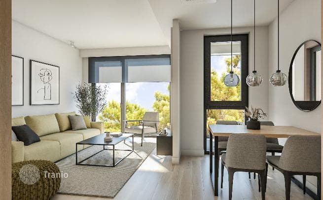 Studio with Shared Pool 400 m from the Beach in Budva