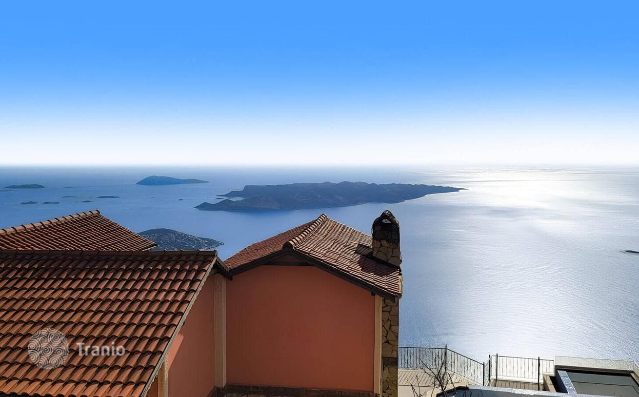 2-Bedroom House with Panoramic Sea View in Kas, Antalya, photo 5