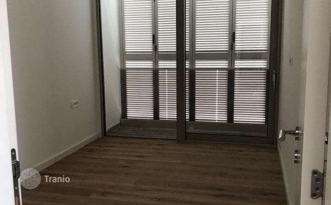 2-Bedroom Apartment with Sea View in Rafailovici, photo 5