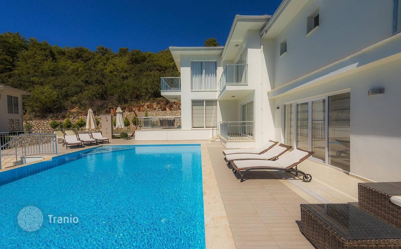 3-Bedroom Villa with Private Pool and Mountain View in Ovacik, Fethiye, photo 4