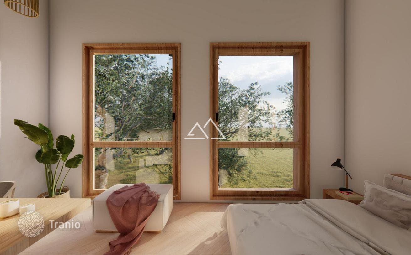 3-Bedroom House with Private Pool in Kavach, Tivat, photo 5