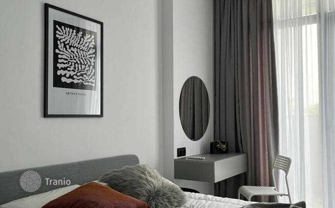 1-Bedroom Apartment with City View in Batumi, photo 3