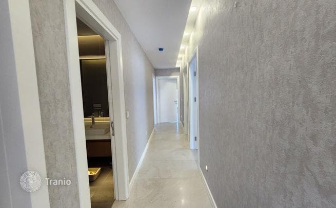 3-Bedroom (4+1) Luxury Apartment with Shared Pool in Konyaalti, Antalya