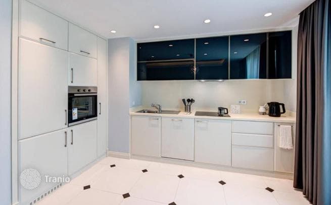 Bright Apartments with Shared Pool in Istanbul, Turkey, photo 5