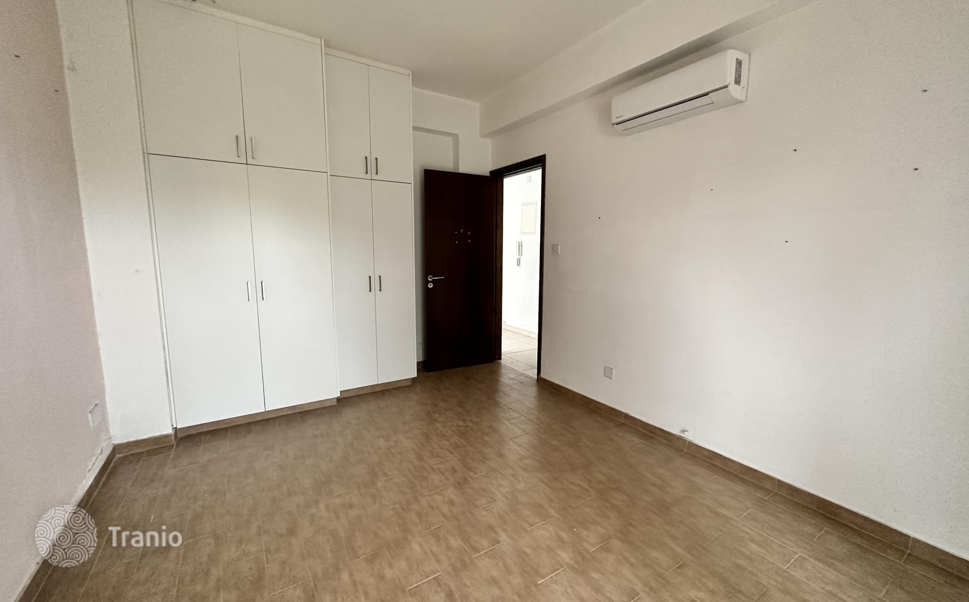 4-комнатный особняк 210 м² в городе Ларнаке, Кипр, фото 2