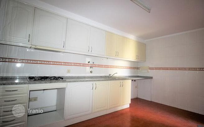1-Bedroom Apartment in Câmara de Lobos, photo 2
