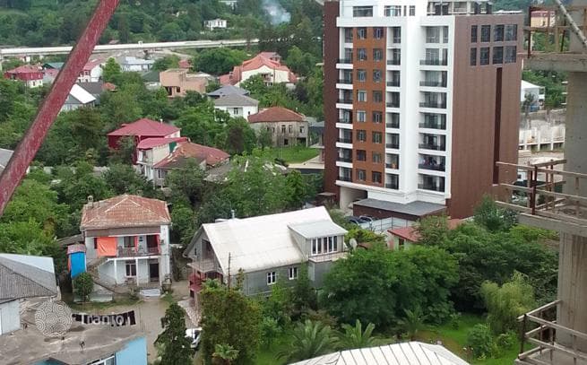 1-Bedroom Apartment with Sea and Mountain Views in Makhinjauri, Batumi, photo 3