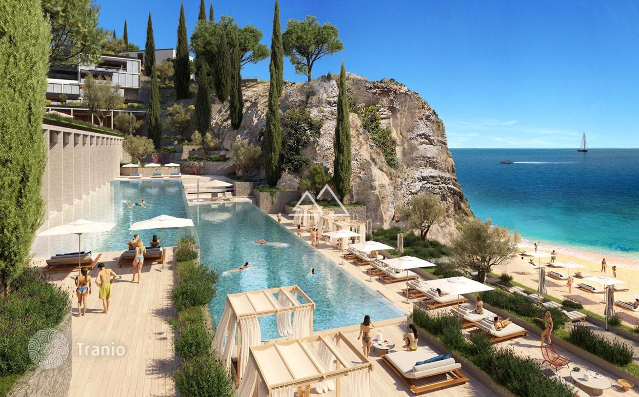 3-Bedroom Beachfront Apartment in New Development, Budva Riviera, photo 2