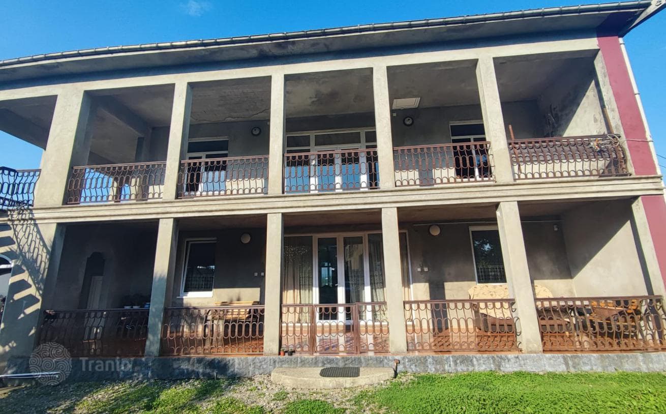 House with Fruit Garden 16 km from Batumi City Center
