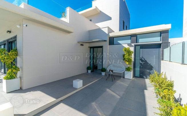 3-комнатная вилла 234 м² в Деэса де Кампоамор, Испания, фото 5