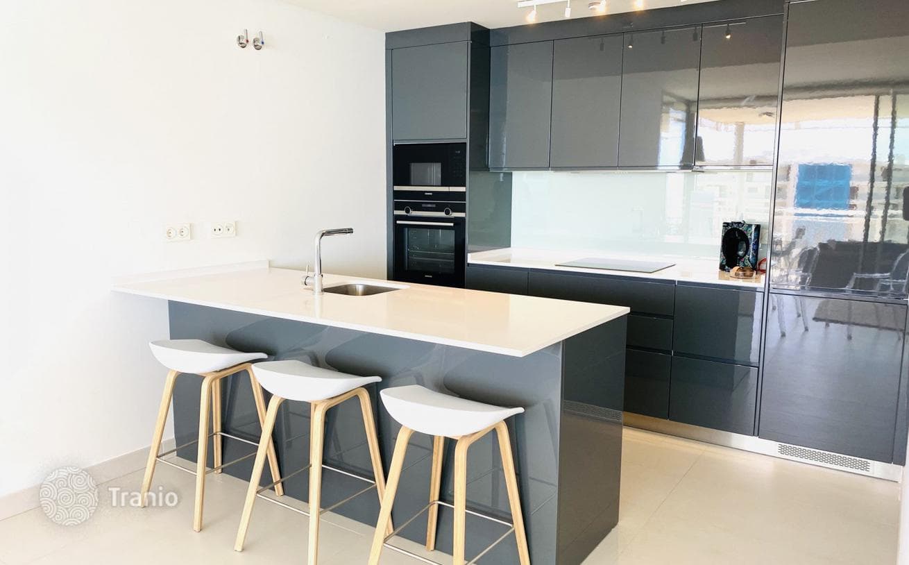 3-комнатная квартира 112 м² в Фуэнхироле, Испания, фото 2