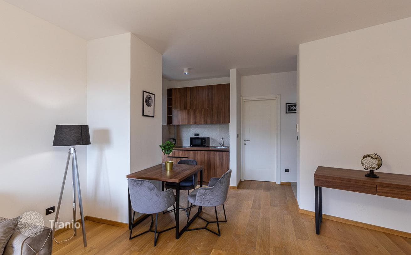 1-Bedroom Apartment with Sea and Mountain Views in Becici, Budva, photo 4