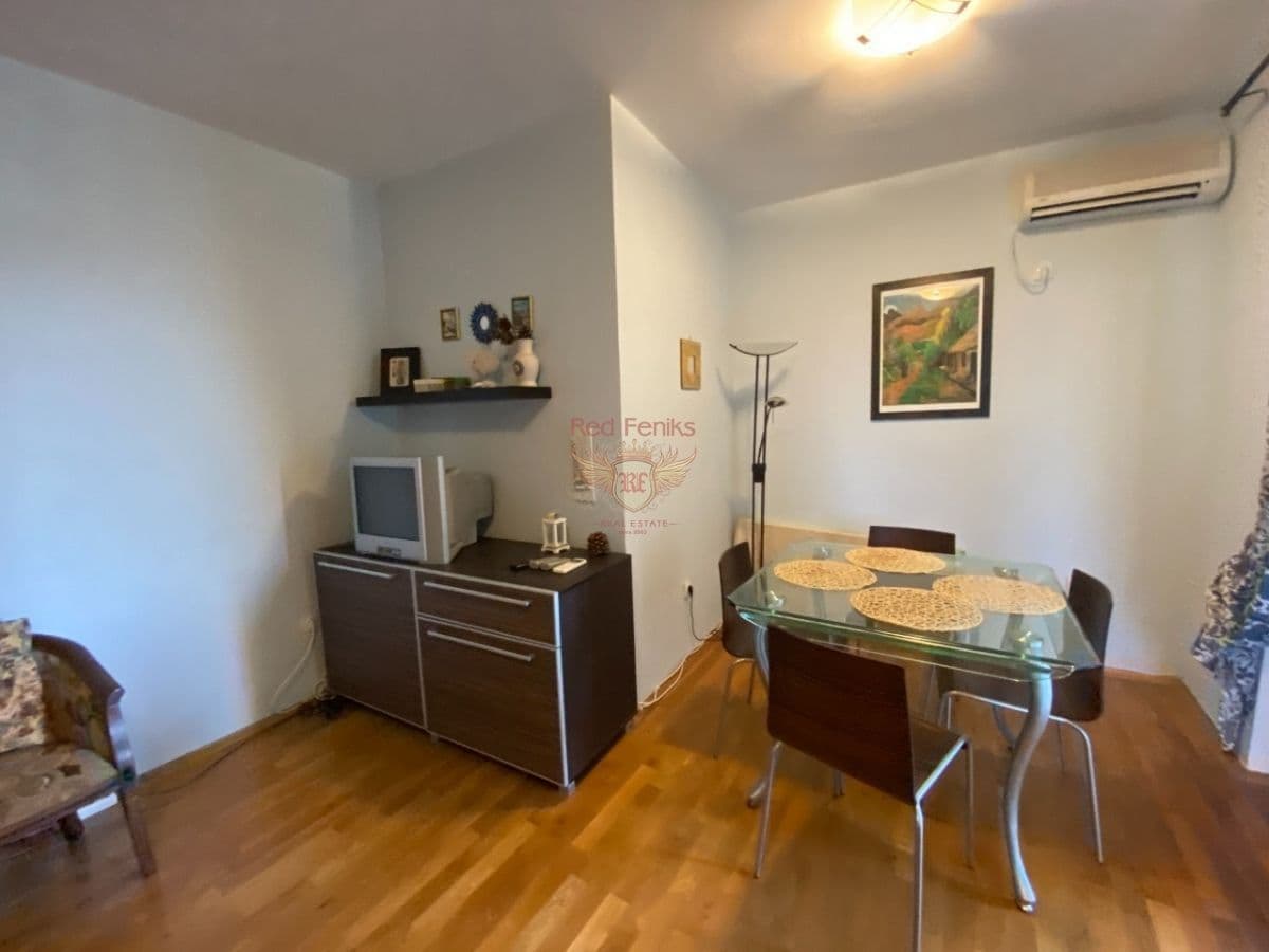 Квартира в Будве, Черногория, 48 м², фото 2
