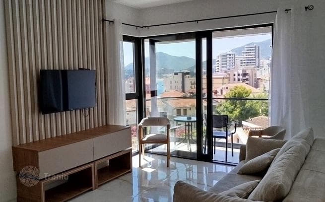 1-Bedroom Apartment with Sea View in Rafailovici, Budva, photo 3