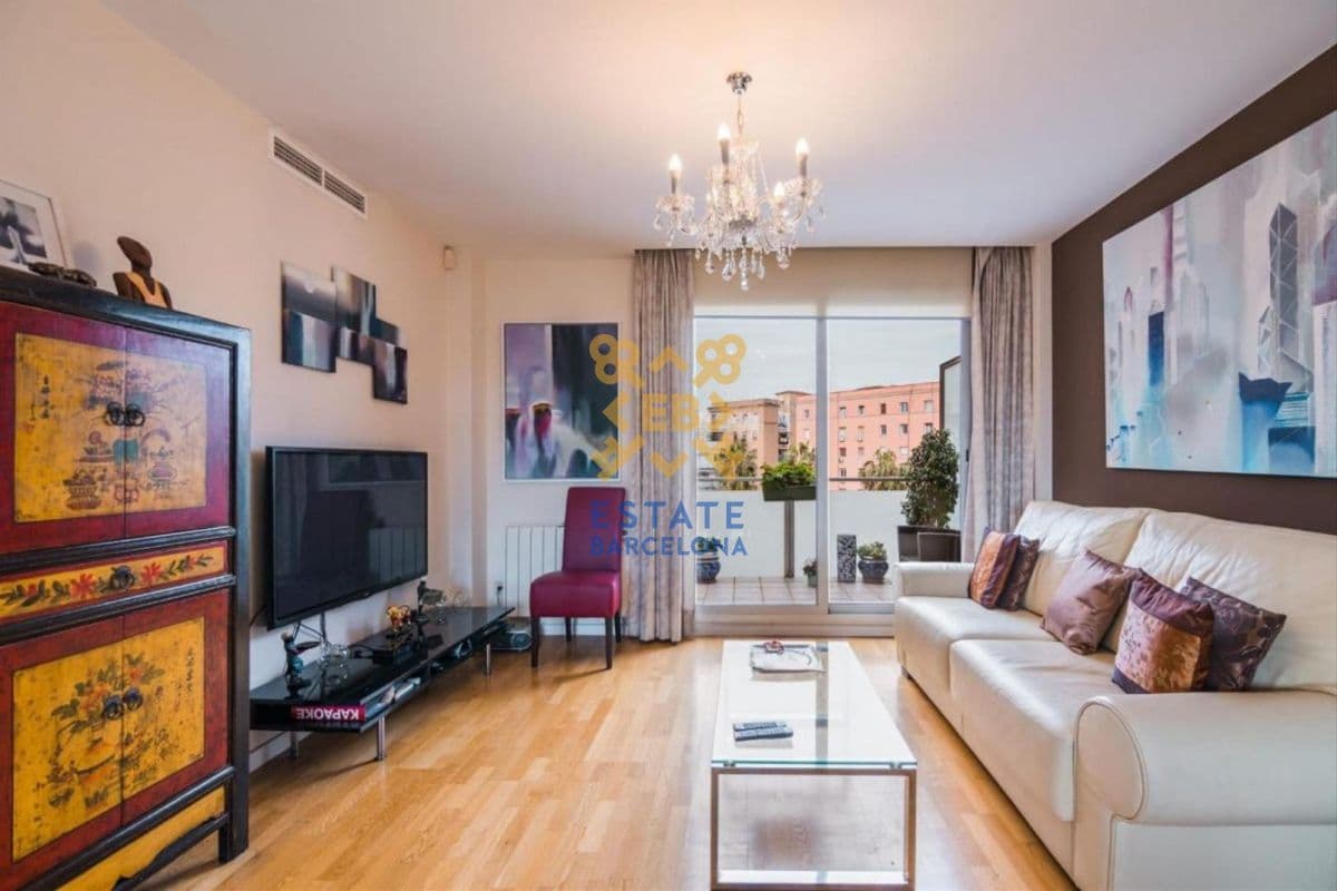 Квартира в Барселоне, Испания, 128 м²