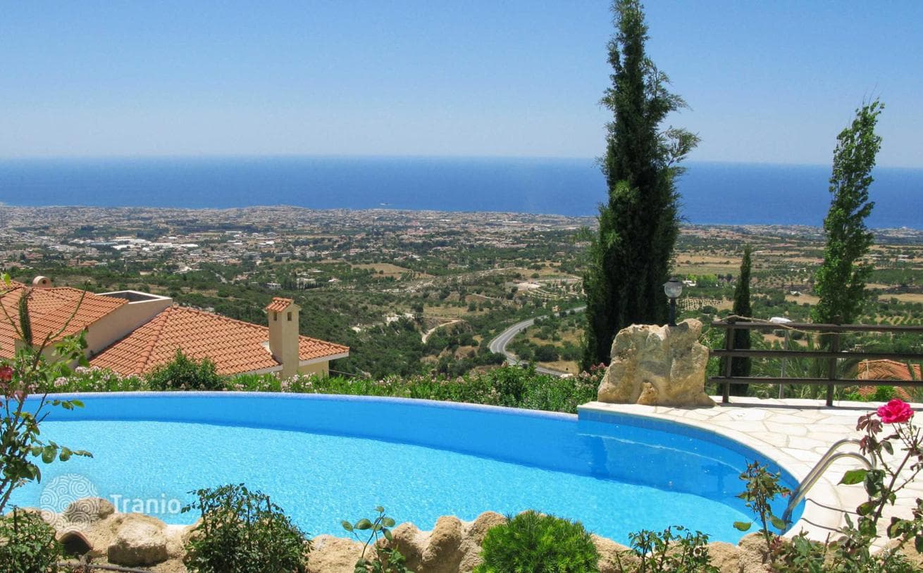 3-Bedroom Villa with Sea Views in Tsada, Paphos, photo 4