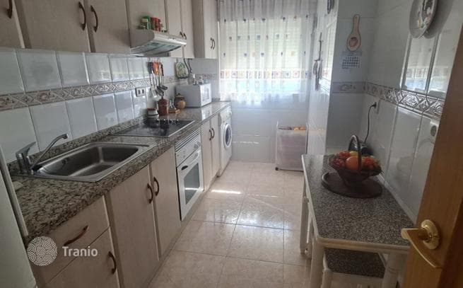 Квартира с большой террасой, в 300 метрах от пляжа, Аликанте, Испания