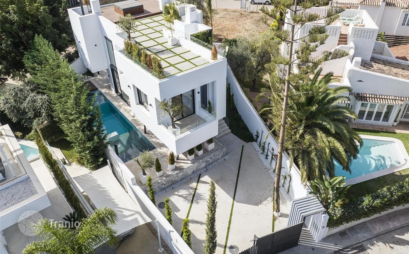 5-комнатная вилла 470 м² в Марбелье, Испания