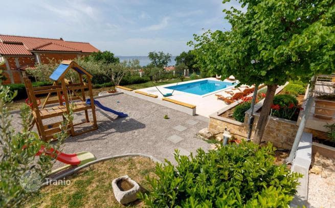 3-Bedroom Villa in Kastela, Dalmatia, photo 3