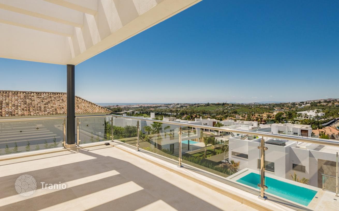 Вилла на продажу в Haza del Conde, Новая Андалусия, фото 5