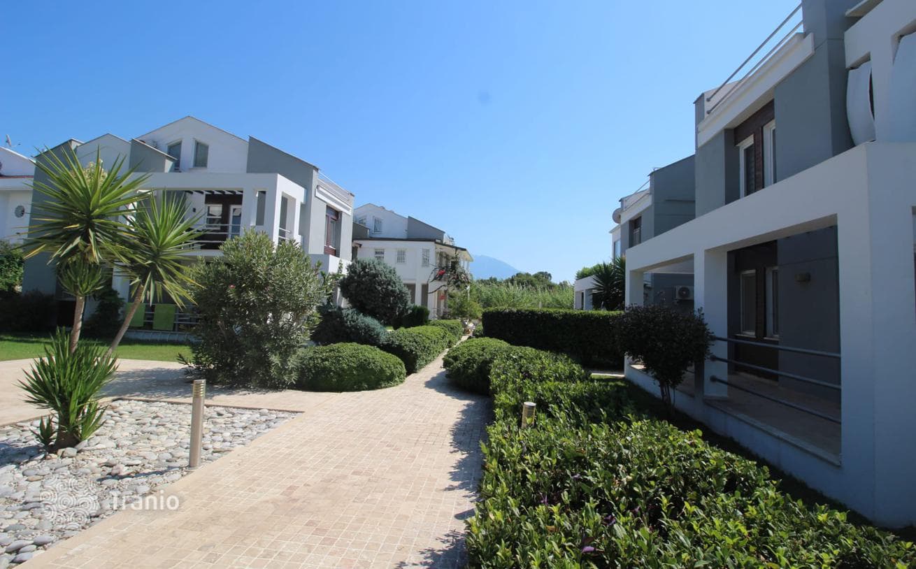 3-Bedroom Duplex with Shared Pool 400 m from Çalış Beach, Fethiye