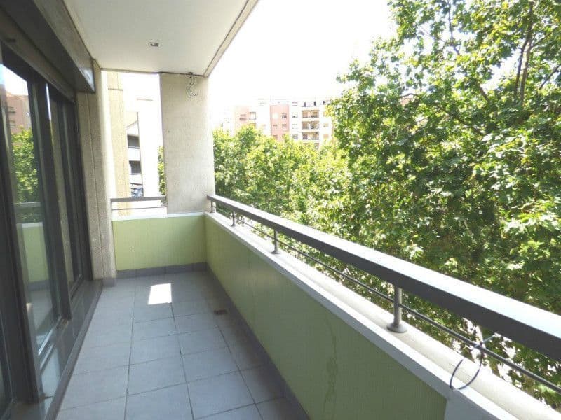 Квартира в Барселоне, Испания, 85 м²