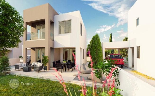 3-Bedroom Villa with Private Pool in Paphos, photo 2