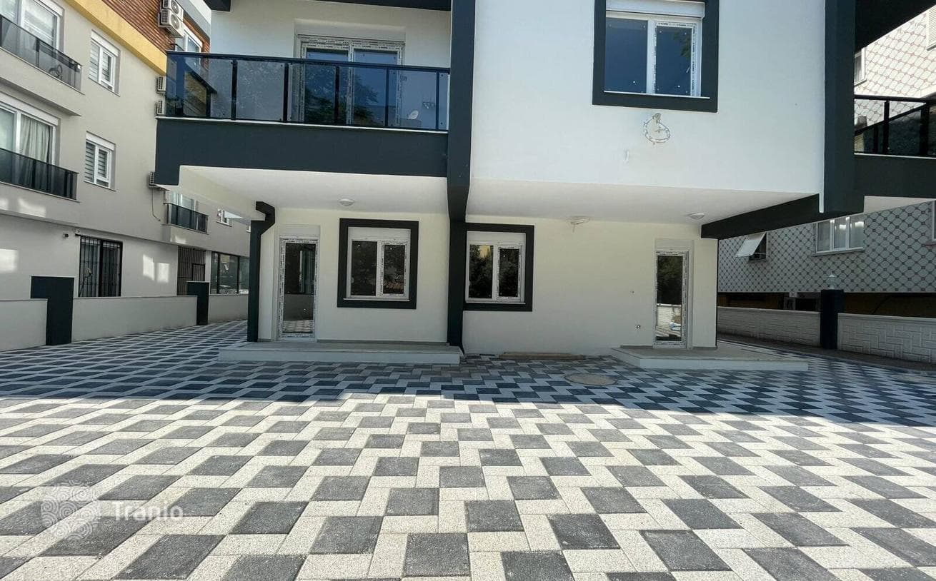 2-Bedroom Apartment in Muratpasa, Antalya