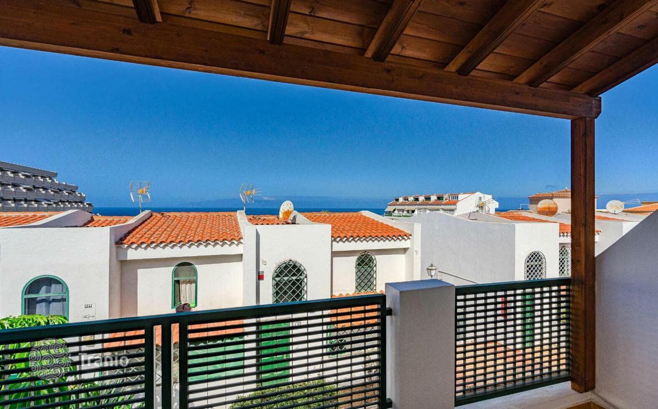 2-Bedroom Townhouse with Sea View in Puerto de Santiago, Tenerife, photo 3