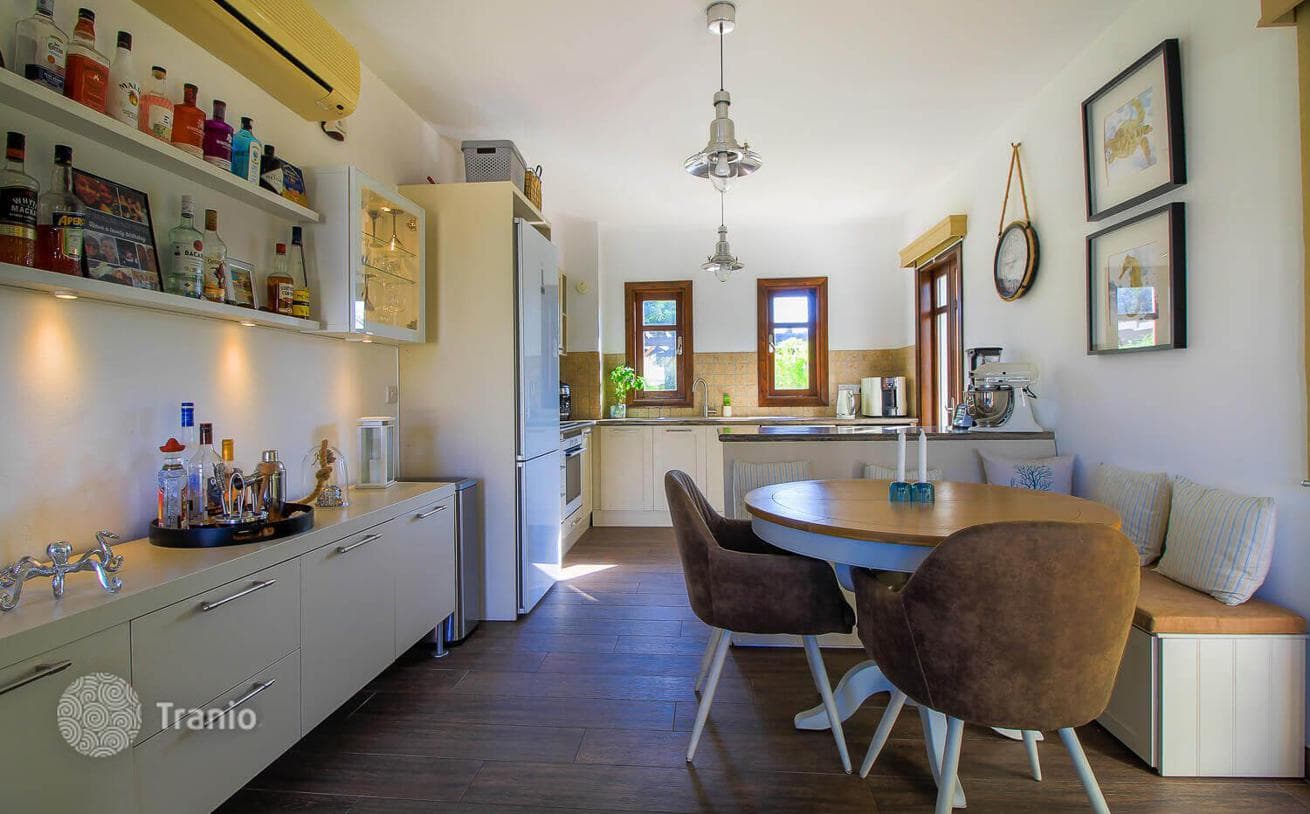 3-Bedroom Townhouse in Aphrodite Hills, photo 5