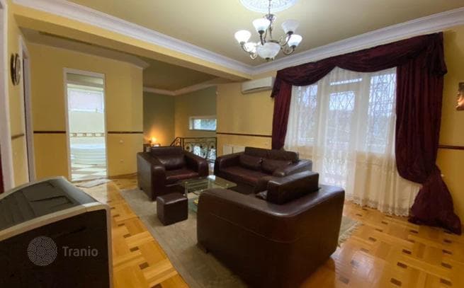 7-Bedroom House in Saburtalo, Tbilisi, photo 2
