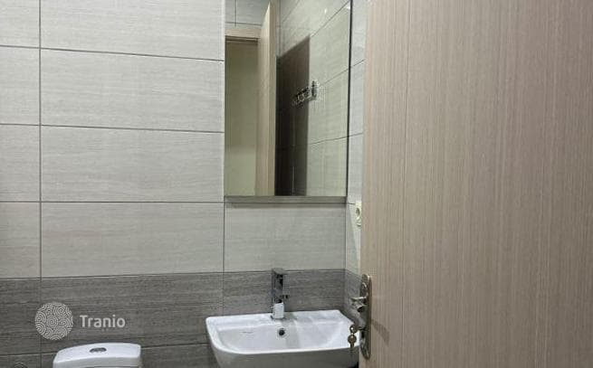 2-Bedroom Apartment in Tbilisi, photo 3